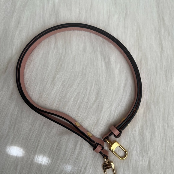 🔥LOUIS VUITTON NéoNoé bucket bag. - Picture 11 of 15